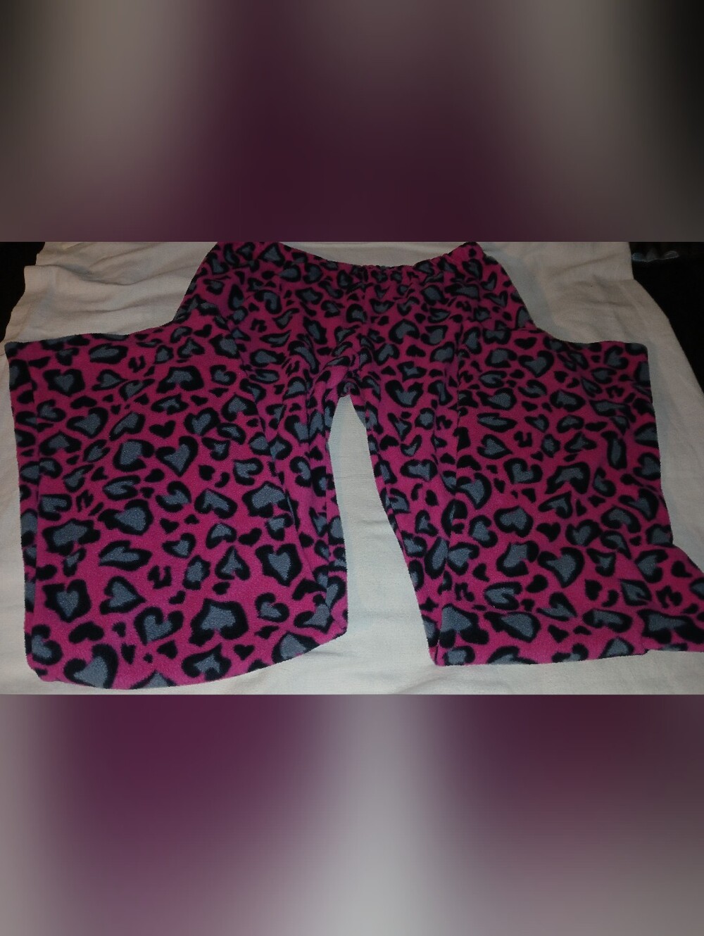 Pre-loved Girl's Pink Leopard Print Fleece Pajama Pants.
